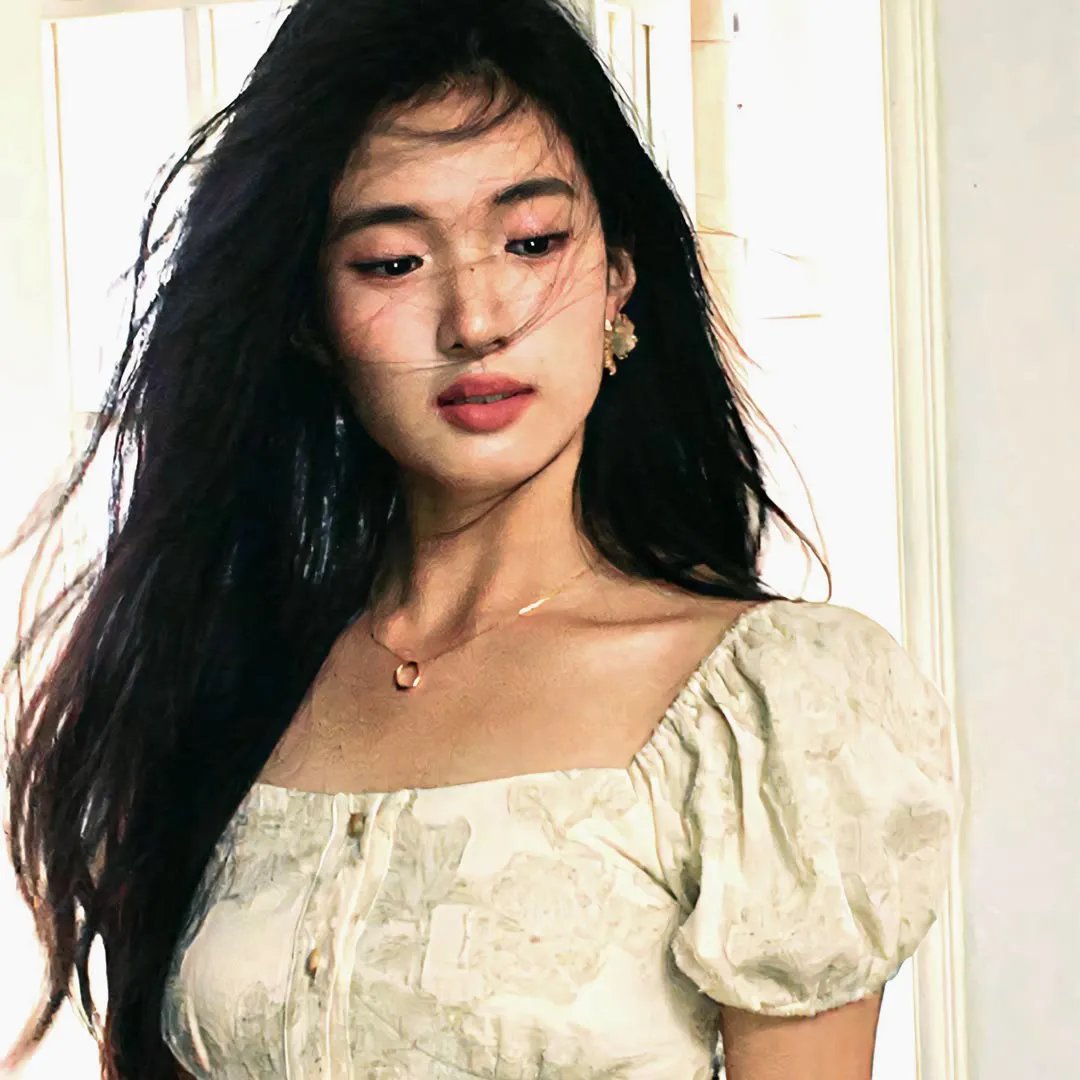 玉蝎子的魔咒