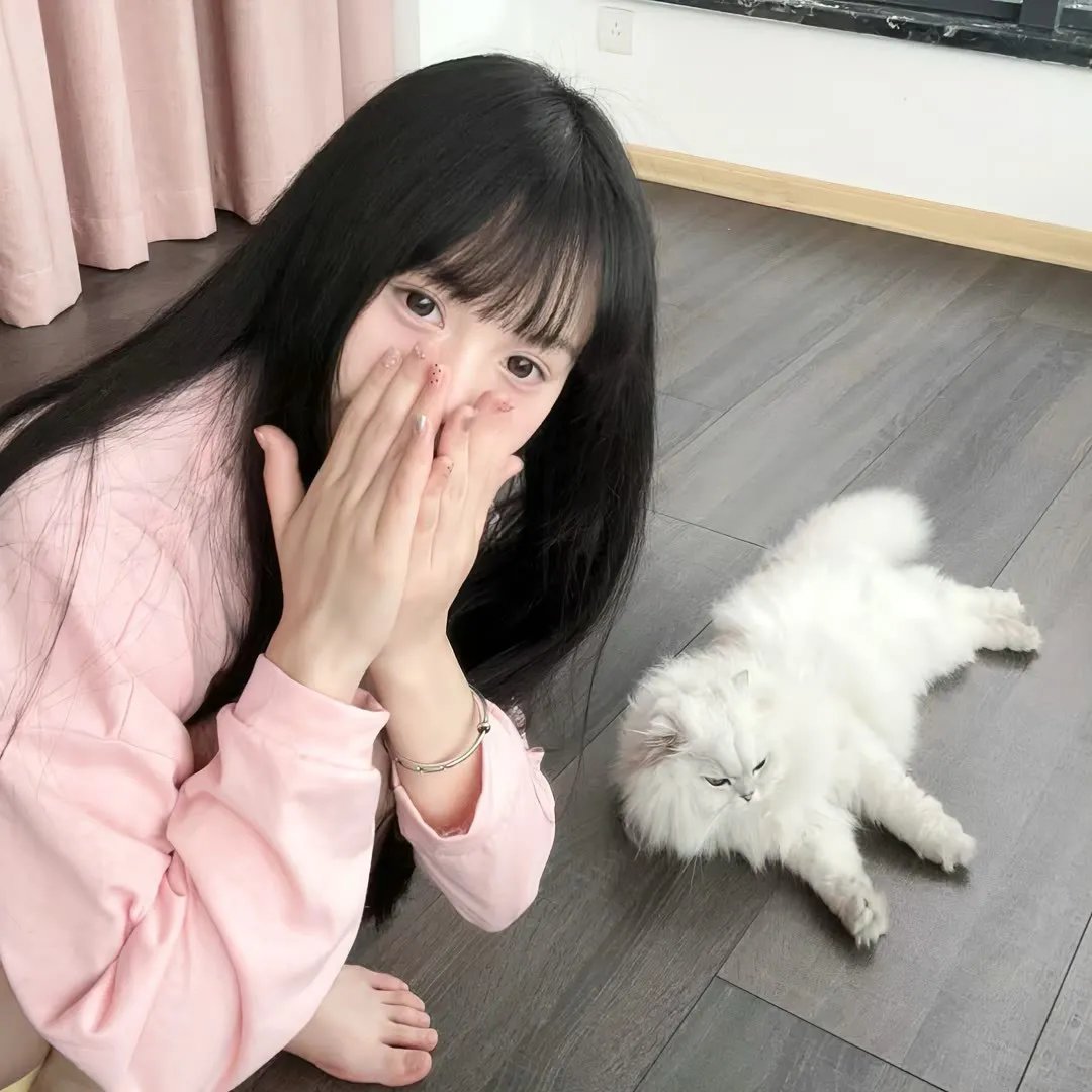 派遣女公关彩华